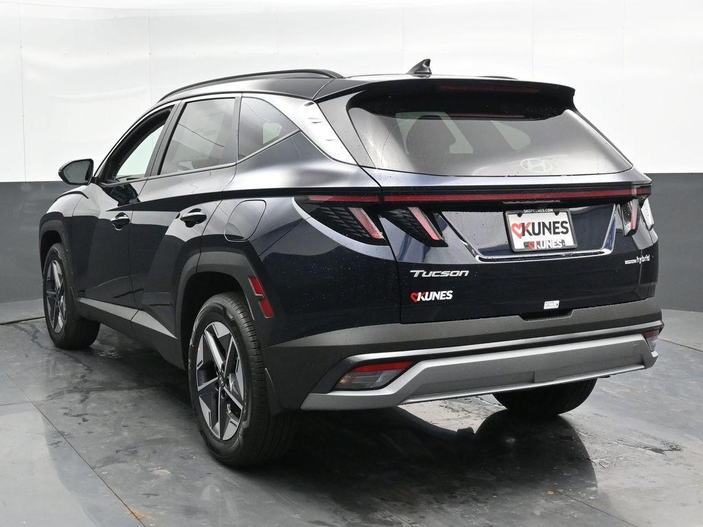 new 2025 Hyundai TUCSON Hybrid car, priced at $36,315