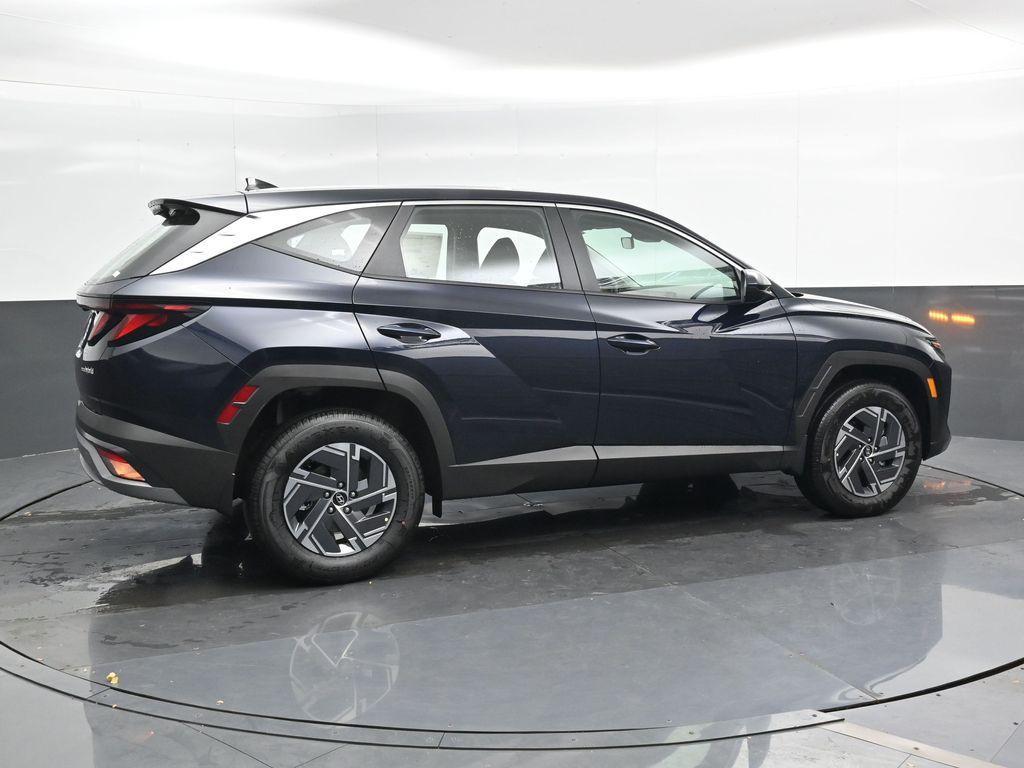 new 2026 Hyundai TUCSON Hybrid car, priced at $31,855