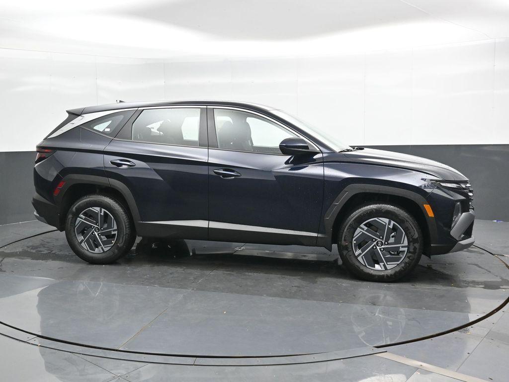new 2026 Hyundai TUCSON Hybrid car, priced at $31,855