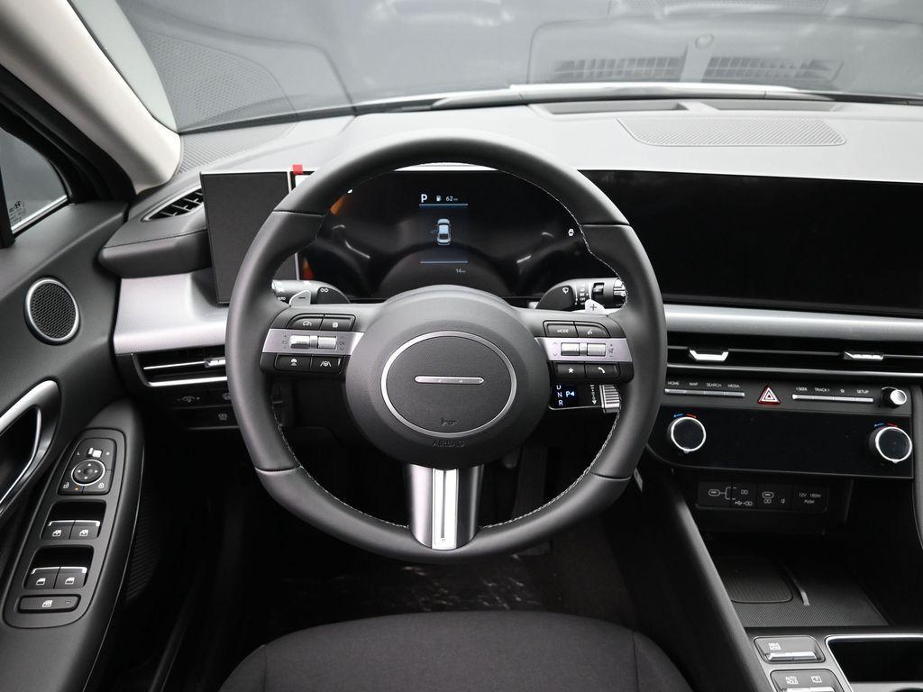 new 2025 Hyundai Sonata Hybrid car, priced at $30,343