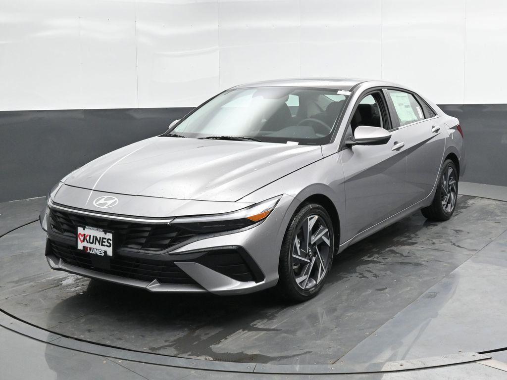new 2025 Hyundai Elantra car, priced at $25,355
