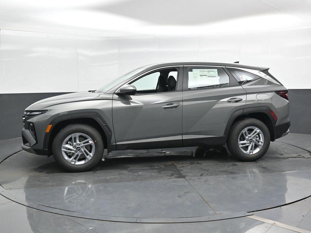 new 2025 Hyundai Tucson car, priced at $30,980