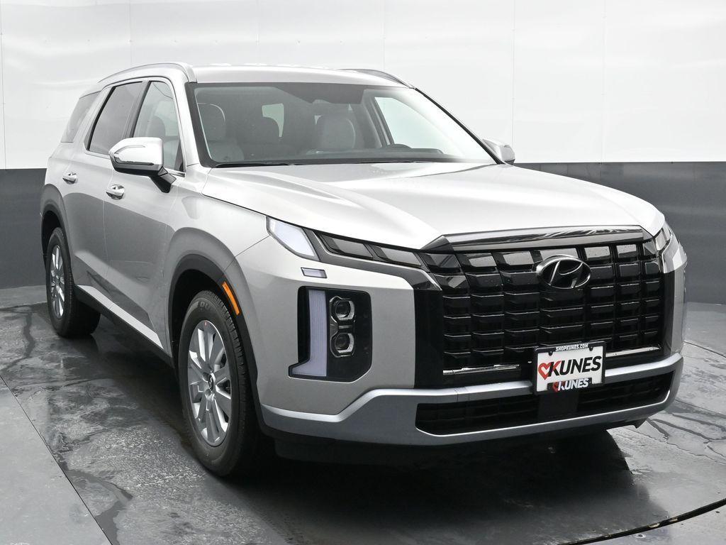 new 2025 Hyundai Palisade car, priced at $42,825