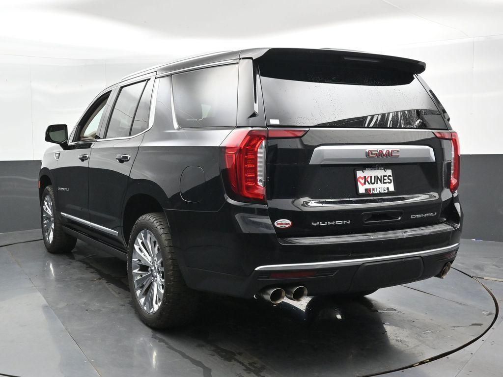 used 2021 GMC Yukon car, priced at $50,726