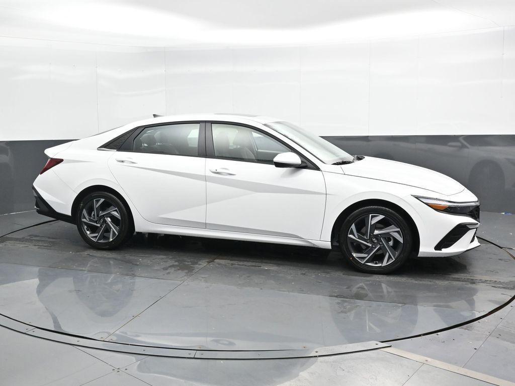 new 2025 Hyundai Elantra car, priced at $25,965