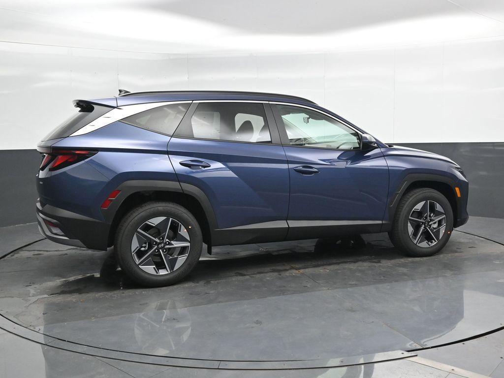 new 2025 Hyundai Tucson car, priced at $33,045