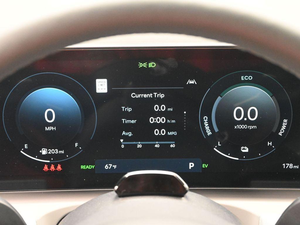 new 2025 Hyundai TUCSON Hybrid car, priced at $41,360