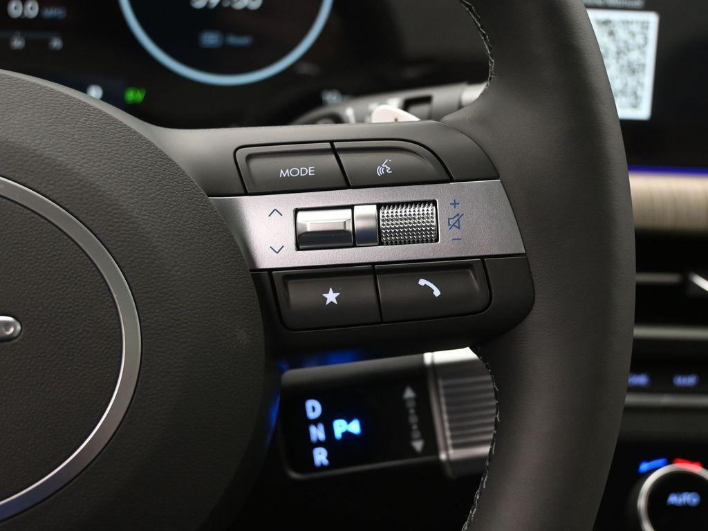 new 2025 Hyundai Sonata Hybrid car, priced at $38,130