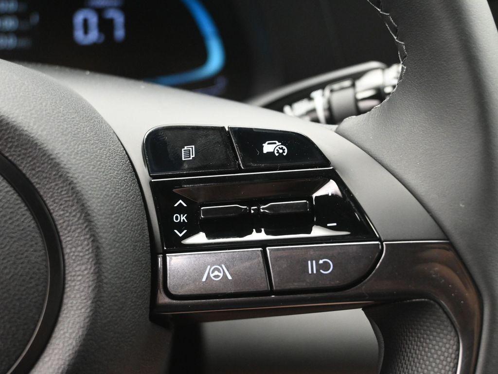 new 2025 Hyundai Elantra car, priced at $23,385