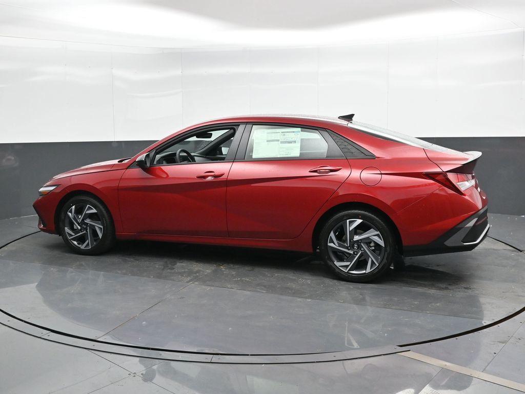 new 2025 Hyundai Elantra car, priced at $23,385