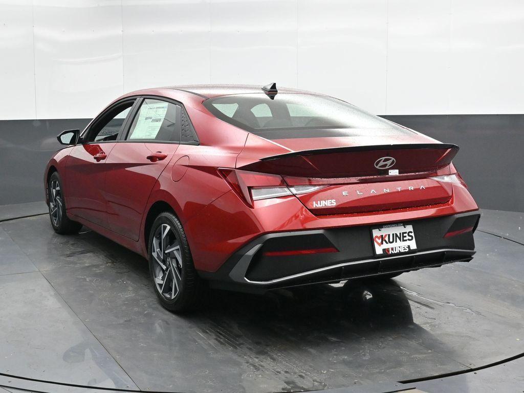 new 2025 Hyundai Elantra car, priced at $23,385
