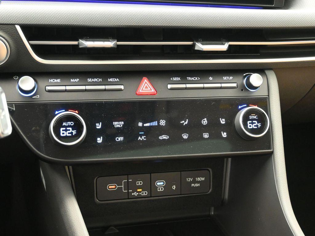 new 2025 Hyundai Sonata Hybrid car, priced at $37,625