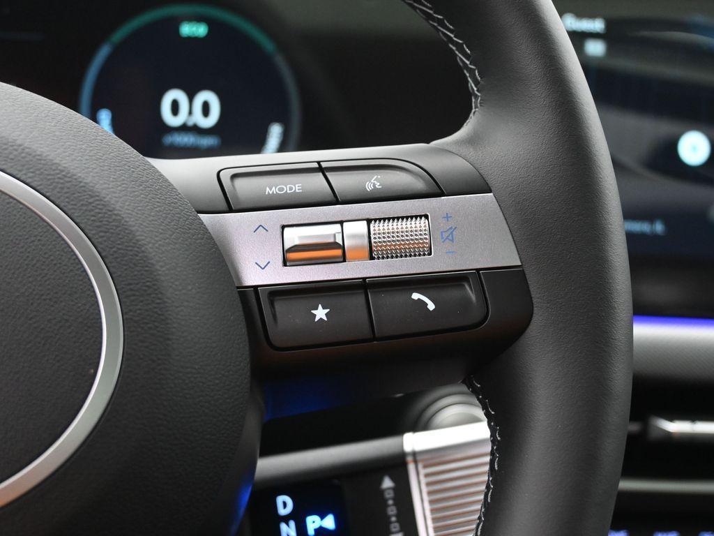 new 2025 Hyundai Sonata Hybrid car, priced at $37,560