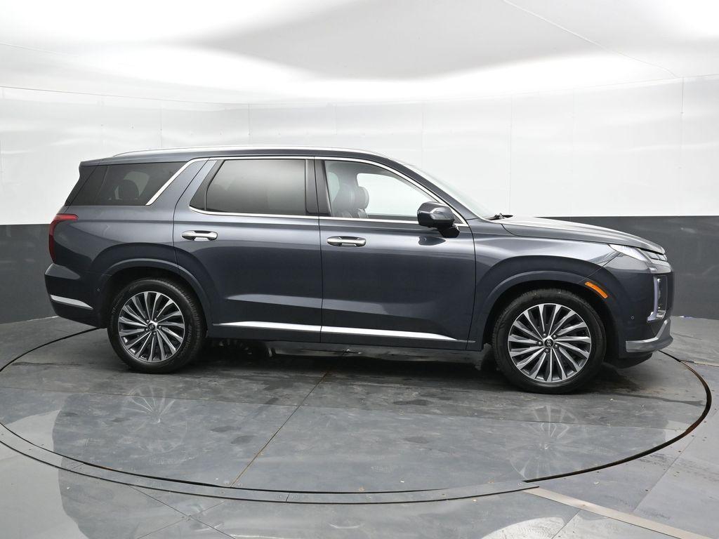 used 2024 Hyundai Palisade car, priced at $39,304