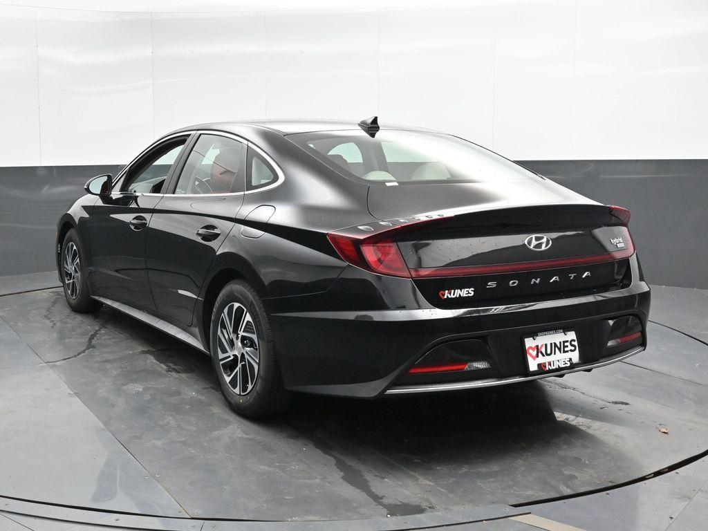 used 2021 Hyundai Sonata Hybrid car, priced at $17,857