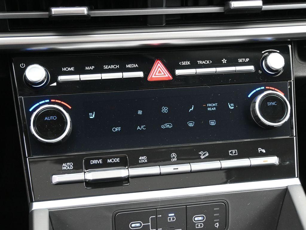 used 2025 Hyundai Santa Fe car, priced at $34,572