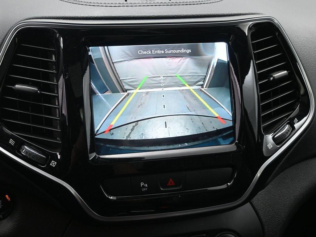 used 2020 Jeep Cherokee car, priced at $18,898