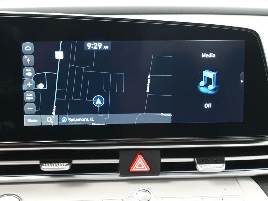 new 2025 Hyundai Elantra car, priced at $26,544