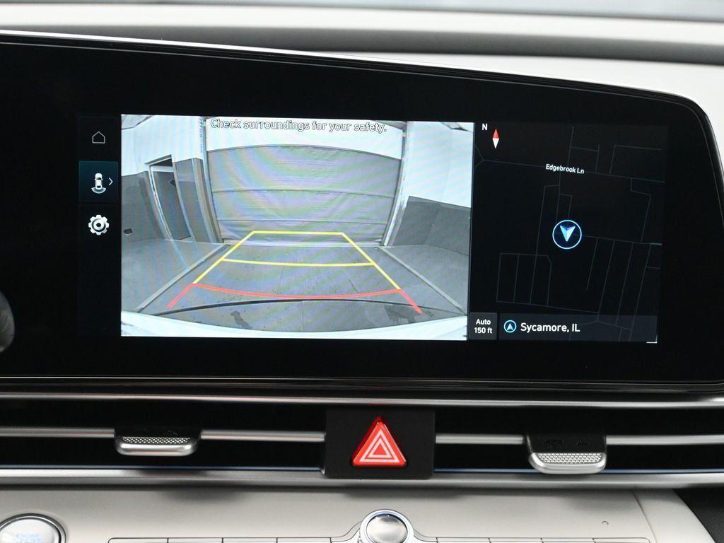 new 2025 Hyundai Elantra car, priced at $26,544