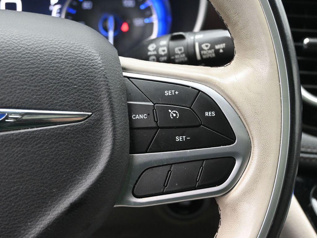 used 2020 Chrysler Pacifica car, priced at $22,025