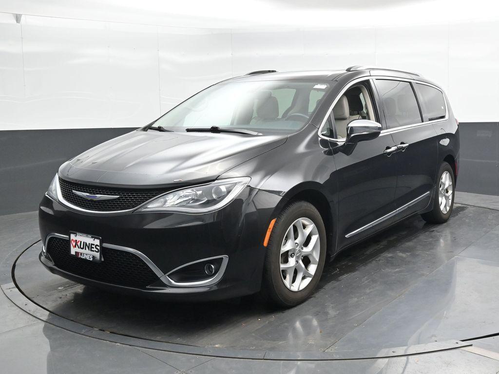 used 2020 Chrysler Pacifica car, priced at $22,025