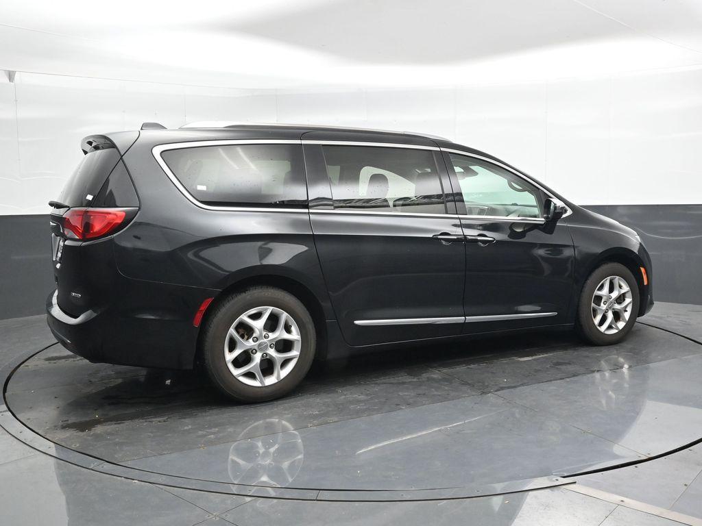 used 2020 Chrysler Pacifica car, priced at $22,025
