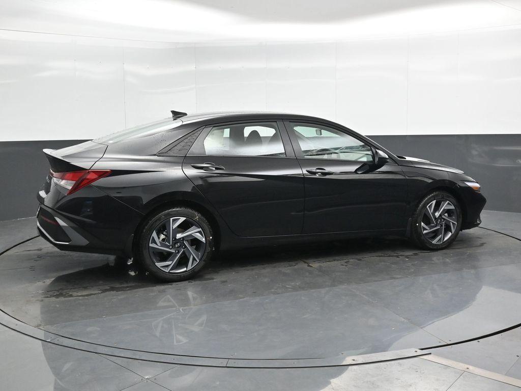 new 2025 Hyundai Elantra car, priced at $22,349