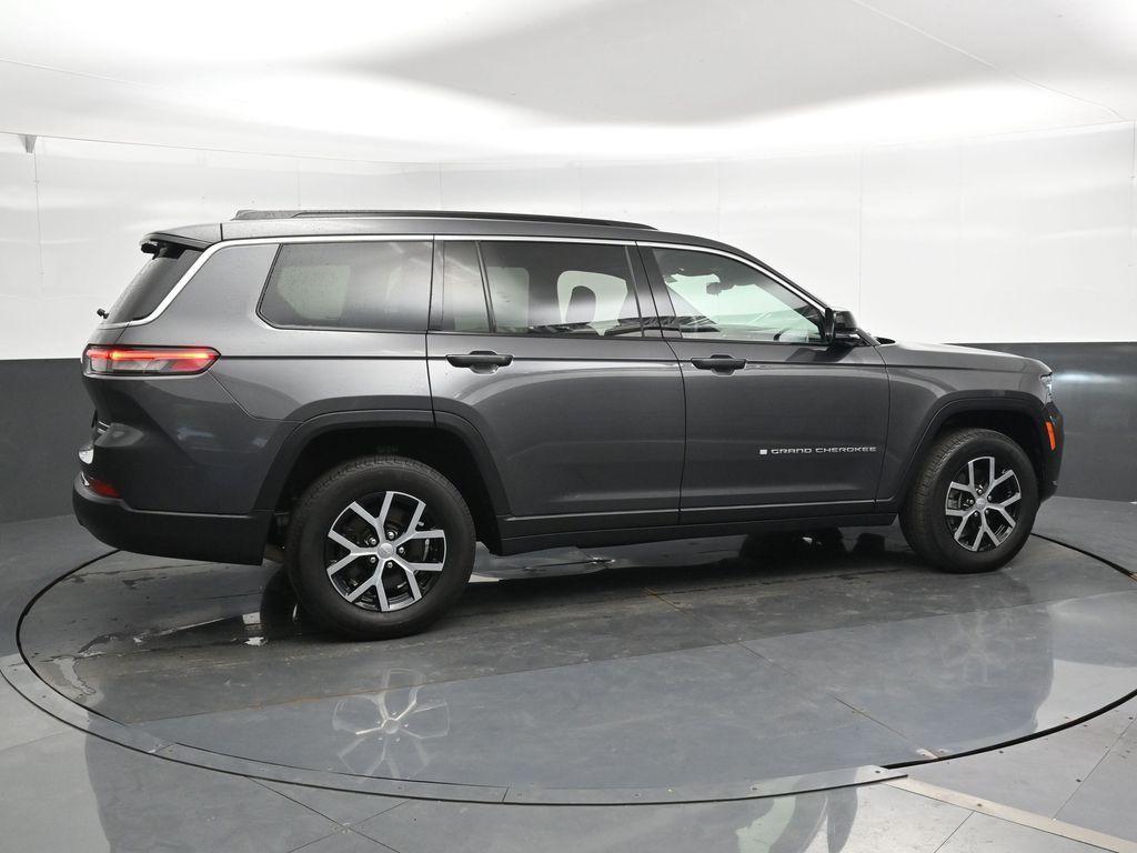 used 2024 Jeep Grand Cherokee L car, priced at $31,977