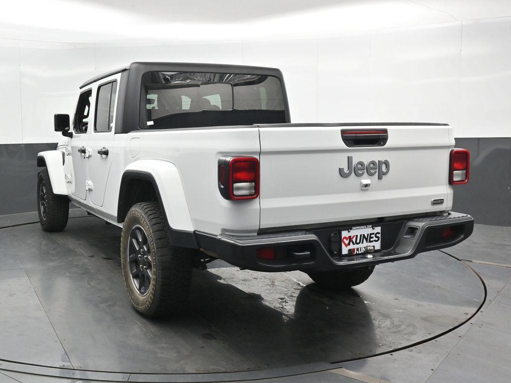 used 2023 Jeep Gladiator car, priced at $27,352