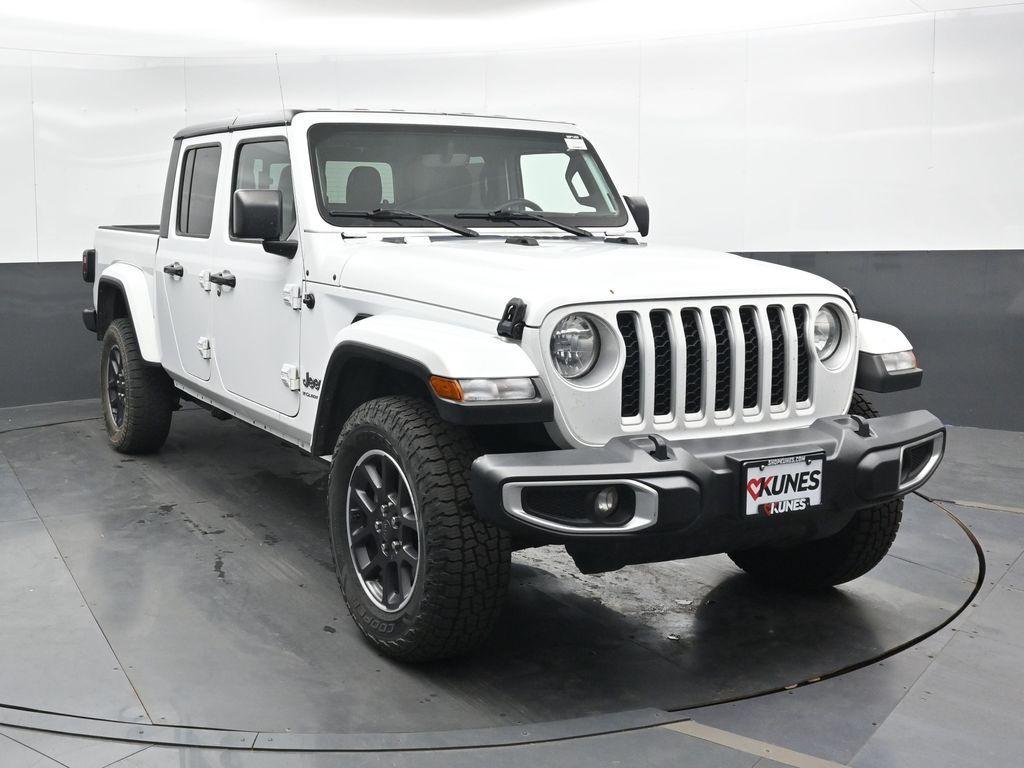 used 2023 Jeep Gladiator car, priced at $27,352