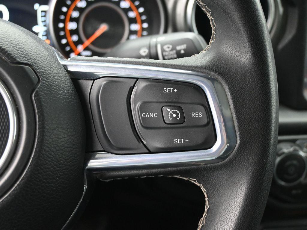 used 2023 Jeep Gladiator car, priced at $27,352