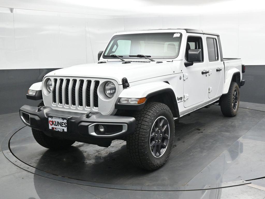 used 2023 Jeep Gladiator car, priced at $27,352