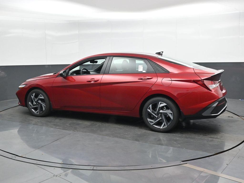 new 2025 Hyundai Elantra car, priced at $24,099