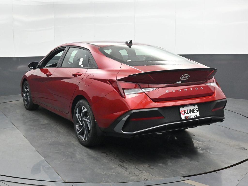 new 2025 Hyundai Elantra car, priced at $24,099