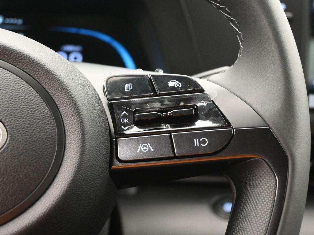 new 2025 Hyundai Elantra car, priced at $23,380