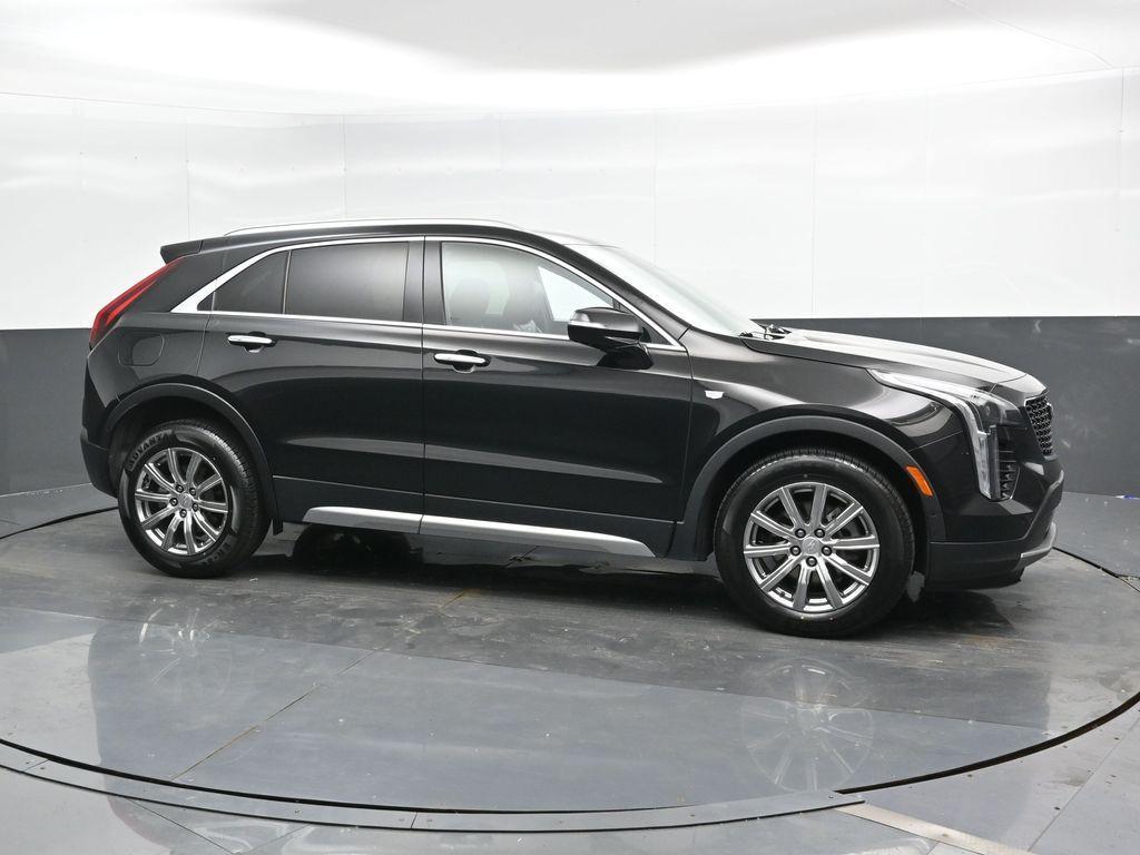used 2022 Cadillac XT4 car, priced at $24,500