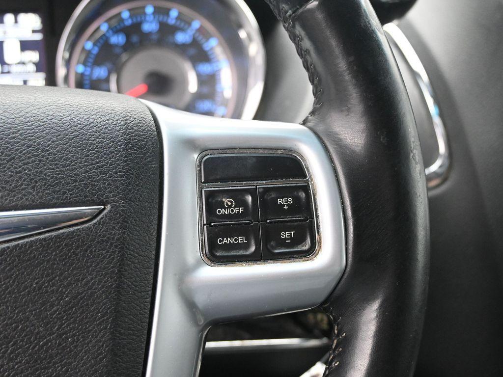 used 2014 Chrysler Town & Country car, priced at $5,790