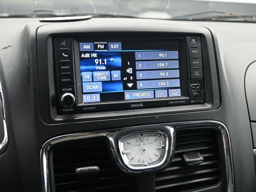 used 2014 Chrysler Town & Country car, priced at $5,790