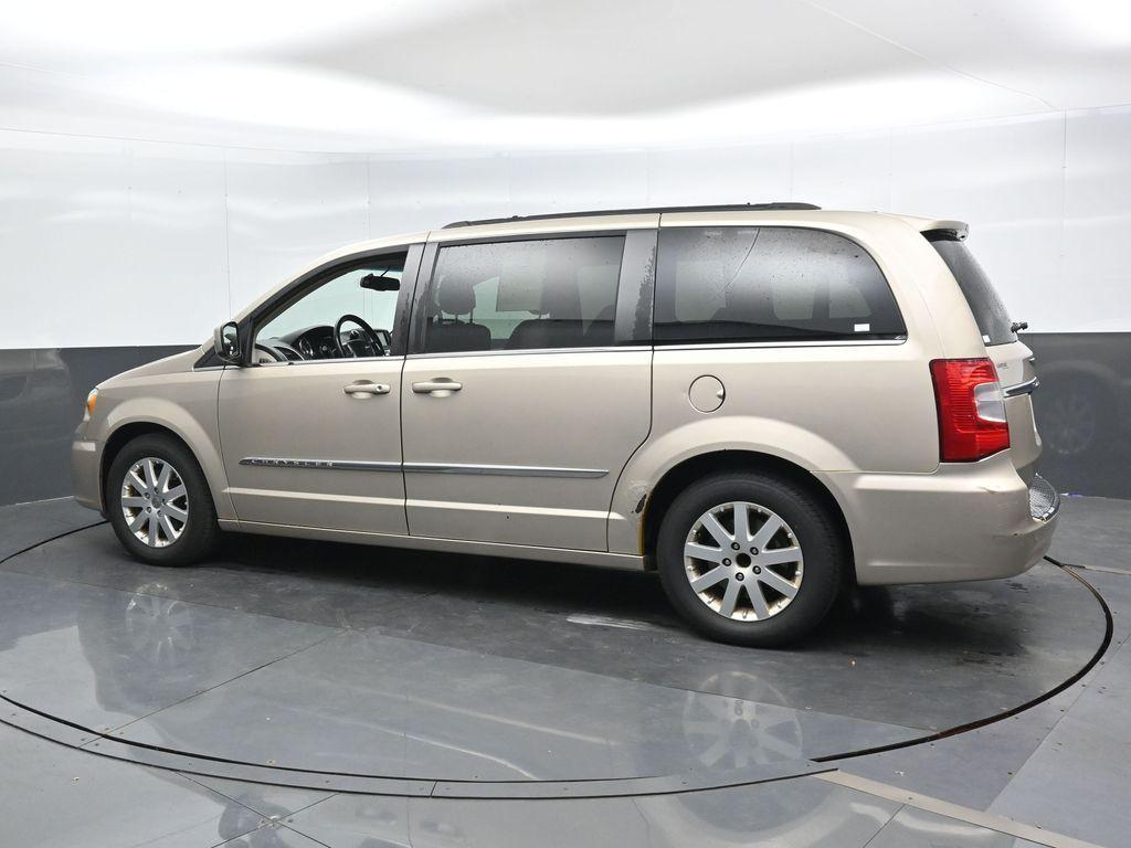used 2014 Chrysler Town & Country car, priced at $5,790