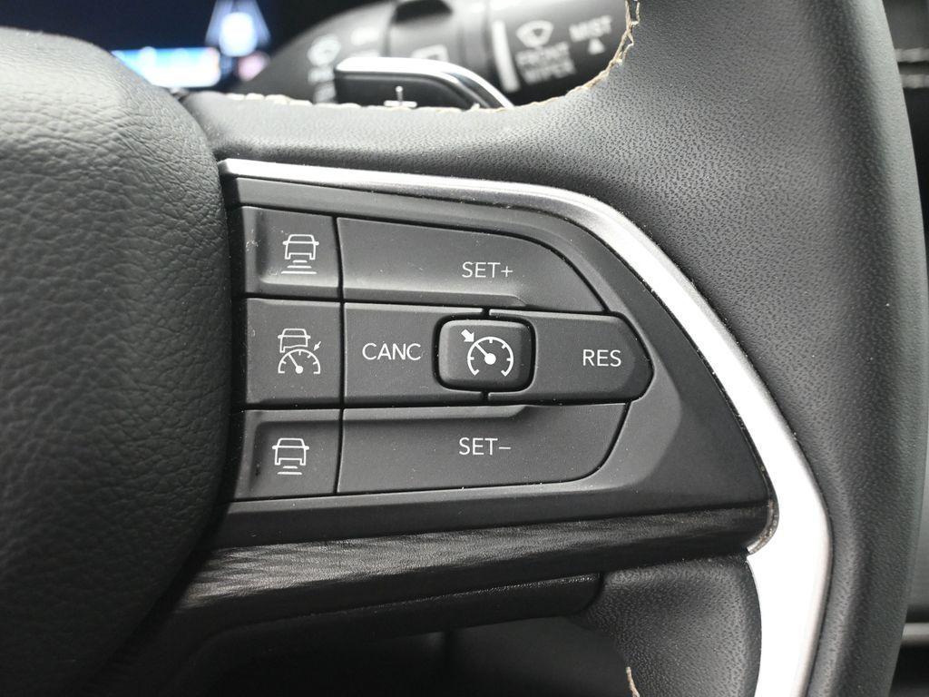 used 2024 Jeep Grand Cherokee L car, priced at $26,906