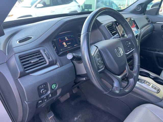 used 2022 Honda Passport car, priced at $26,577