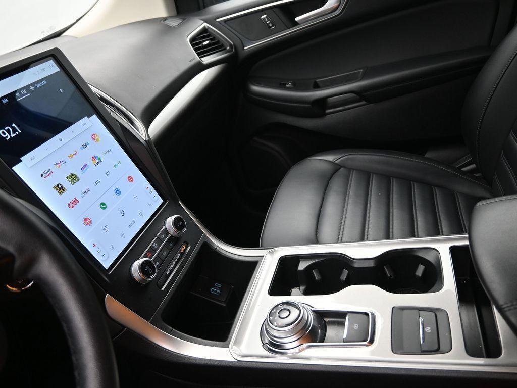used 2024 Ford Edge car, priced at $22,726