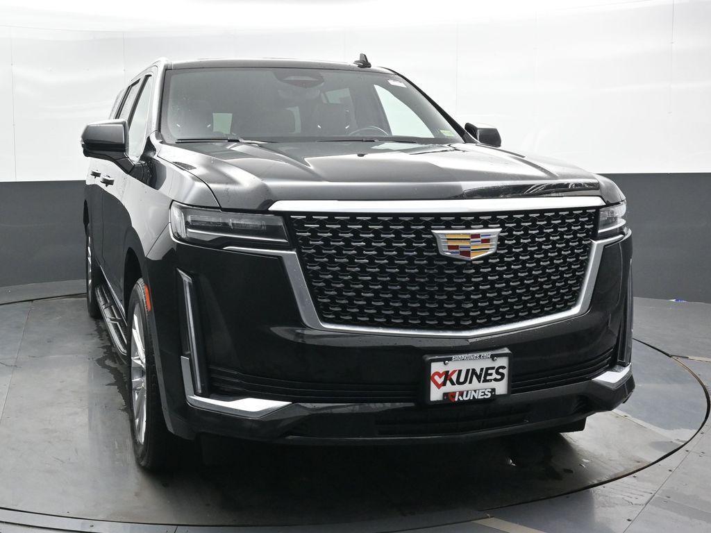 used 2023 Cadillac Escalade ESV car, priced at $67,704