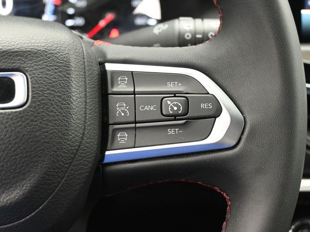 used 2023 Jeep Compass car, priced at $23,326