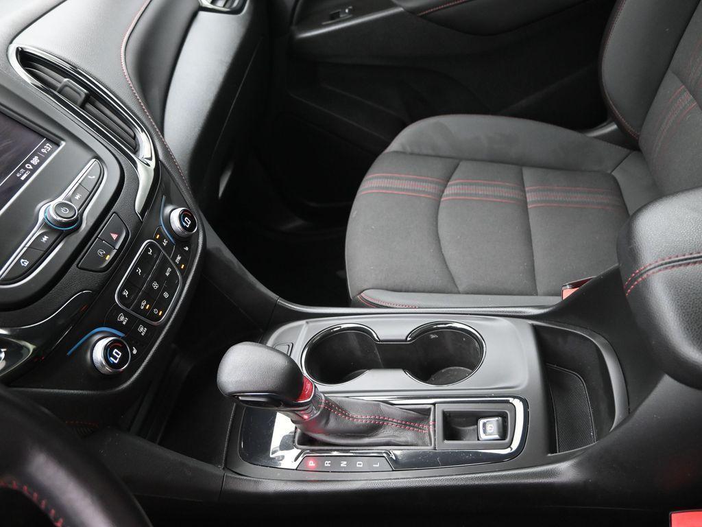 used 2022 Chevrolet Equinox car, priced at $25,000
