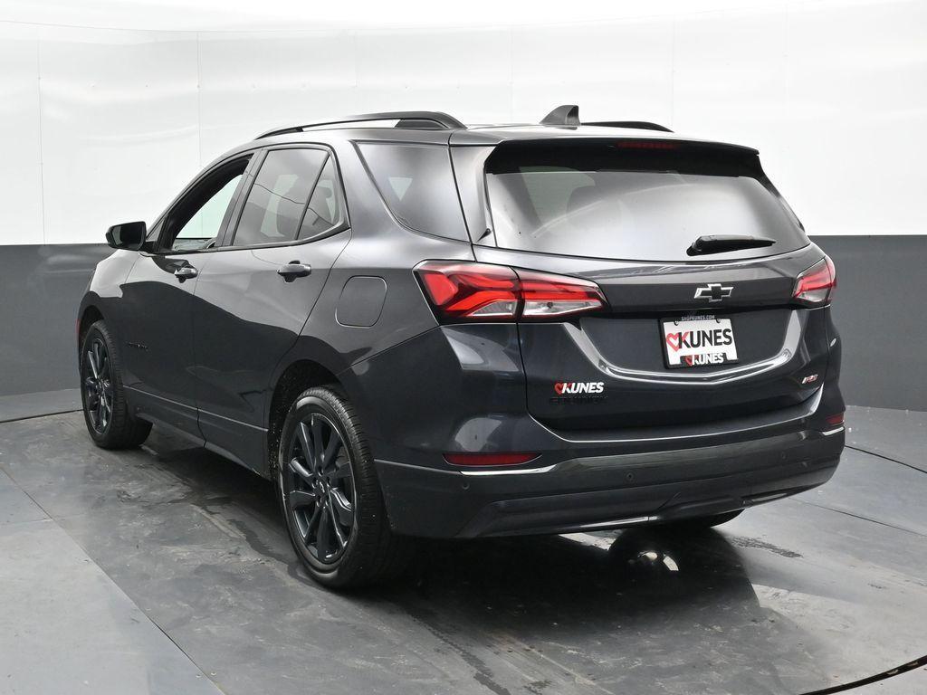 used 2022 Chevrolet Equinox car, priced at $25,000
