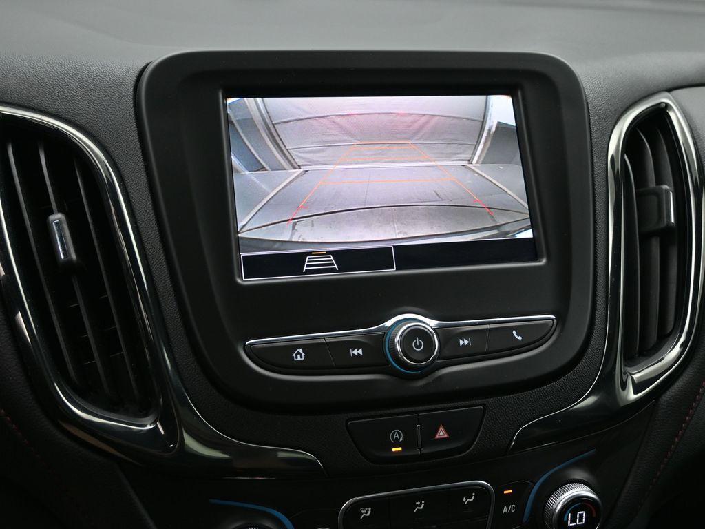 used 2022 Chevrolet Equinox car, priced at $25,000
