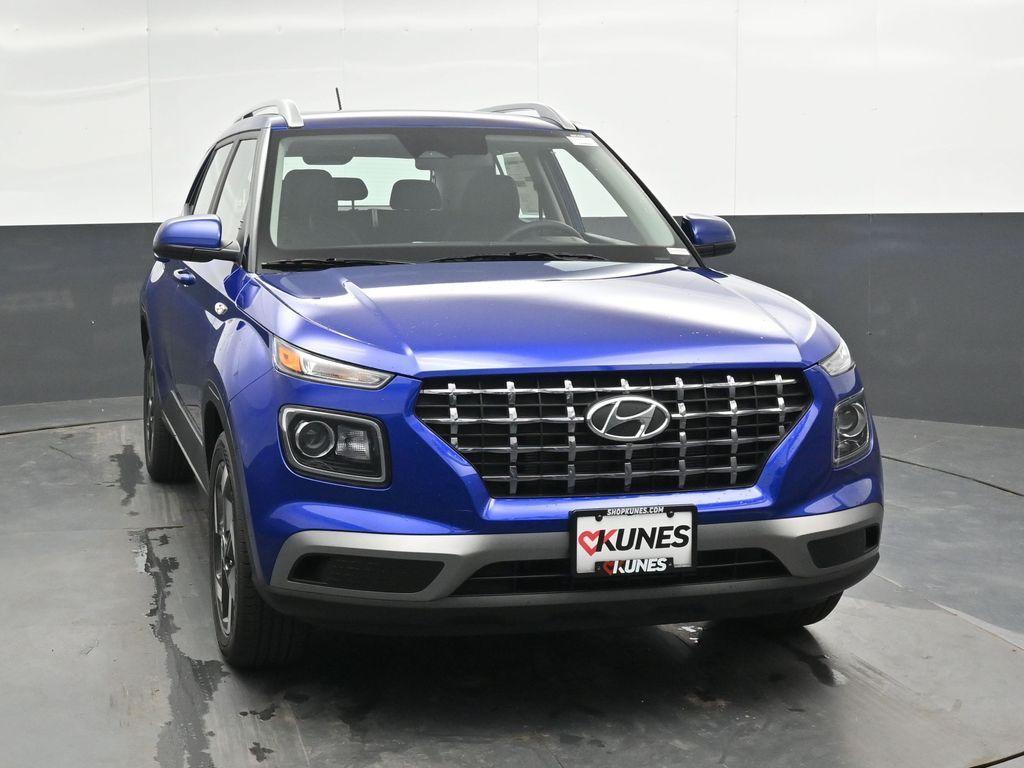 new 2025 Hyundai Venue car, priced at $23,413