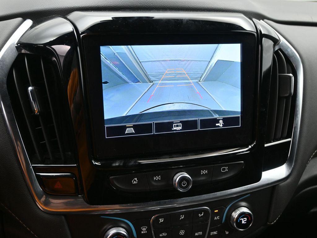 used 2023 Chevrolet Traverse car, priced at $29,983