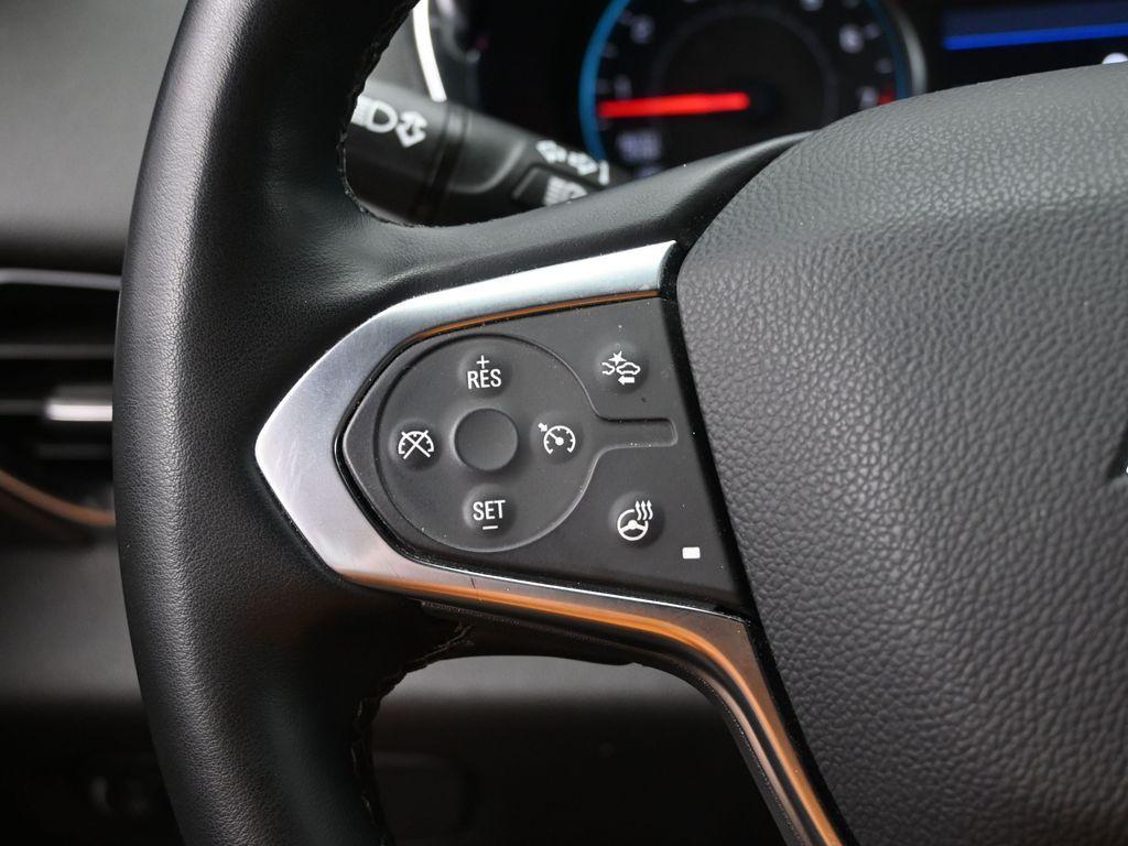 used 2023 Chevrolet Traverse car, priced at $29,983